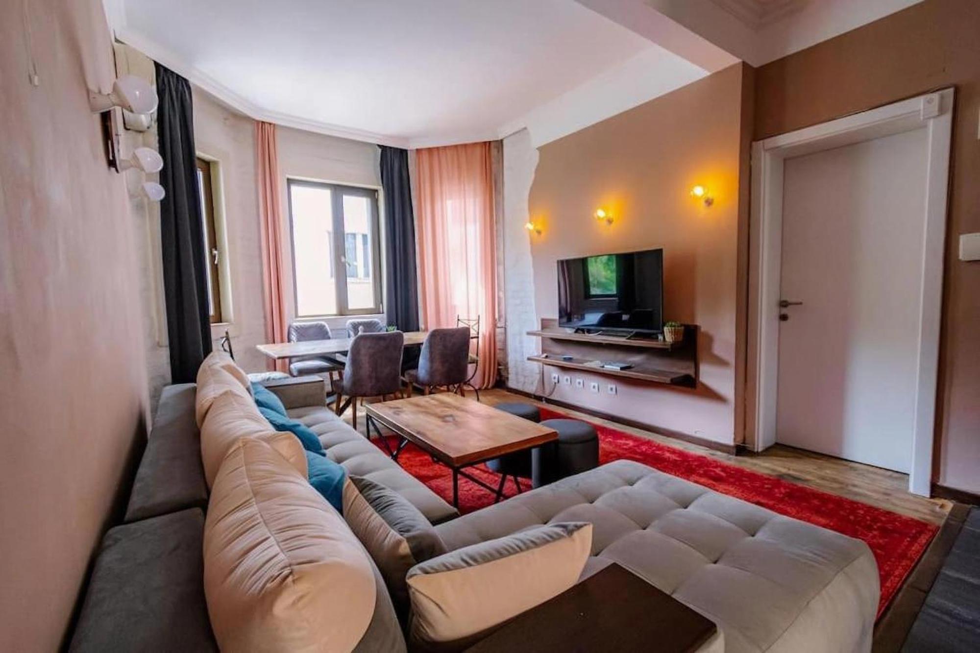 Top Center Relax, Ndk & Vitoshka Str, Free Secured Parking Sofia Exterior photo